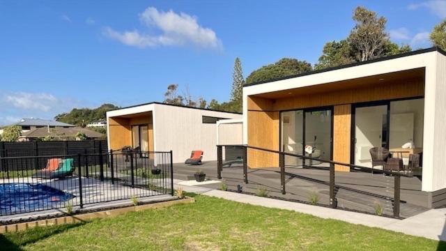 Ohope Villas With Spa,Sauna,Pool, Adults Only Bagian luar foto
